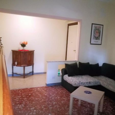 Happy House Mare Di Roma Villa Lido di Ostia Exterior photo