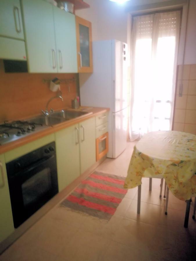 Happy House Mare Di Roma Villa Lido di Ostia Exterior photo