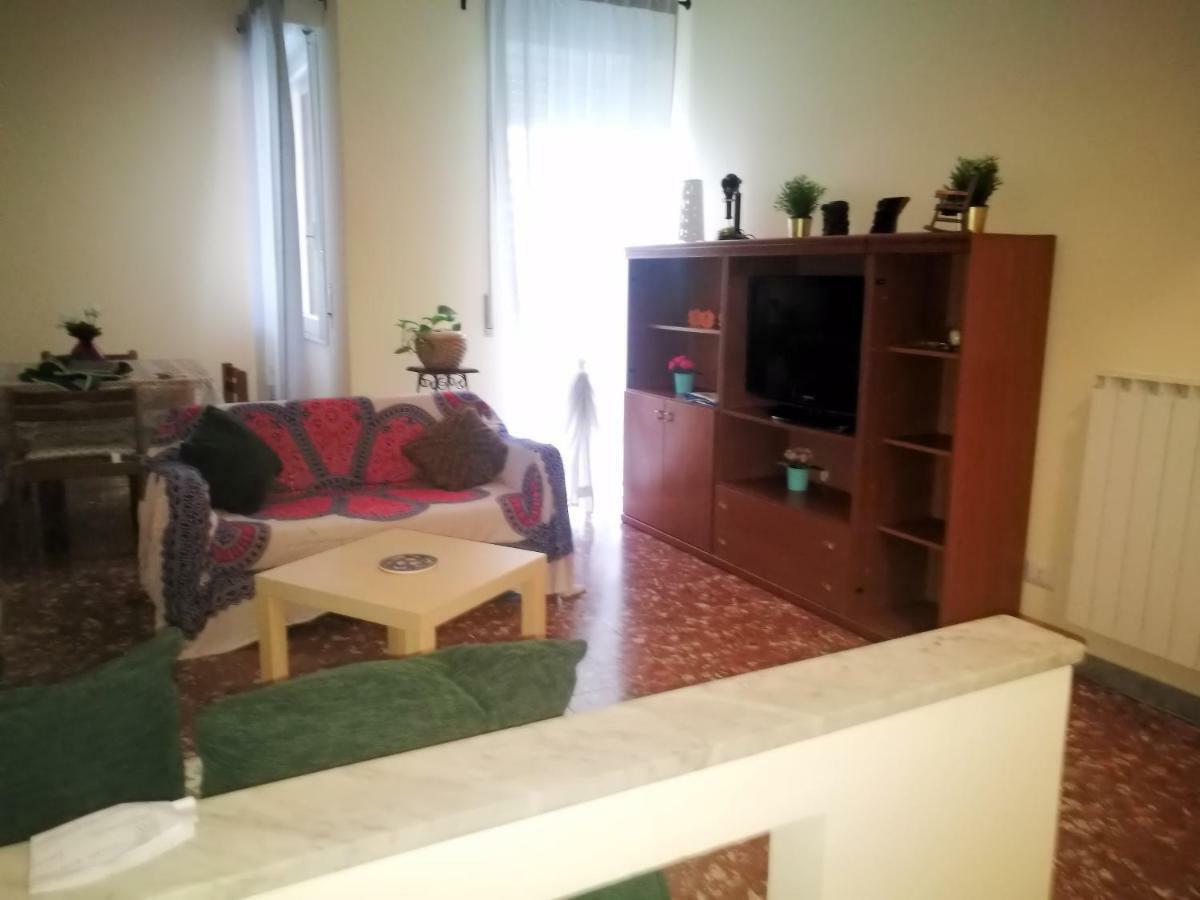 Happy House Mare Di Roma Villa Lido di Ostia Exterior photo